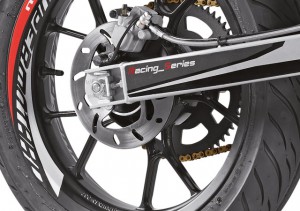Rieju Motorrad MRT Freejump Supermoto 50 Detailansicht Reifen