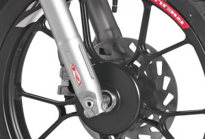 Rieju Motorrad MRT SM 125 Detailansicht Speichen