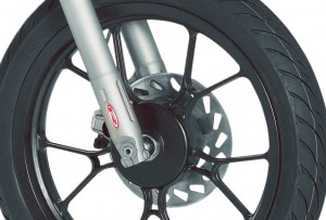 Rieju Motorrad MRT SM Racing 50 Detailansicht Reifen vorne