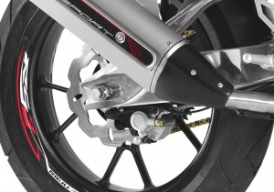 Rieju Motorrad RS3 NKD 125 Detailansicht Reifen